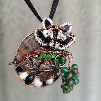 Raccoon and grapes necklace 🦝🍇