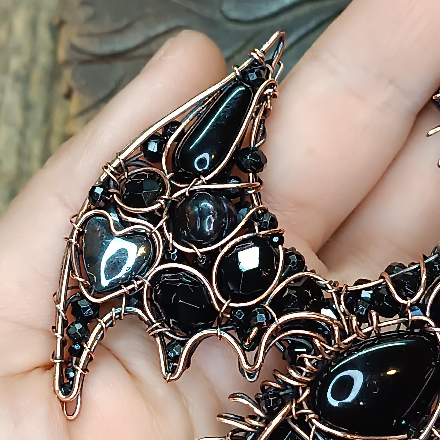 Black Crystal. Dragon necklace.