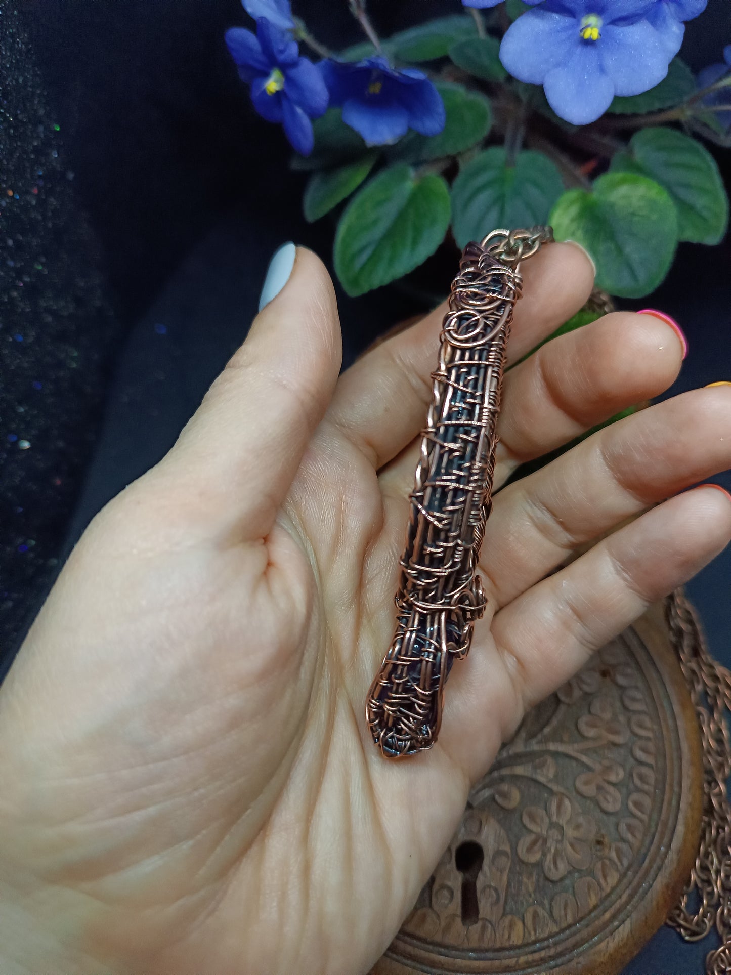 Tree of life necklace. Copper, labradorite and amethysts.