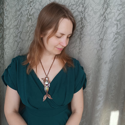The Goddess of the sea. Mermaid necklace💚💛💜🧜