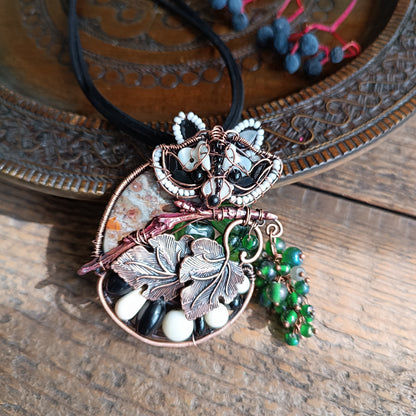 Raccoon and grapes necklace 🦝🍇