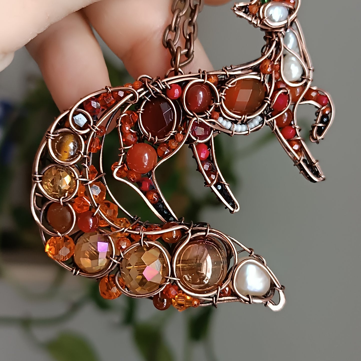Swoopy tail Foxy. Sparkly wire wrapped pendant.