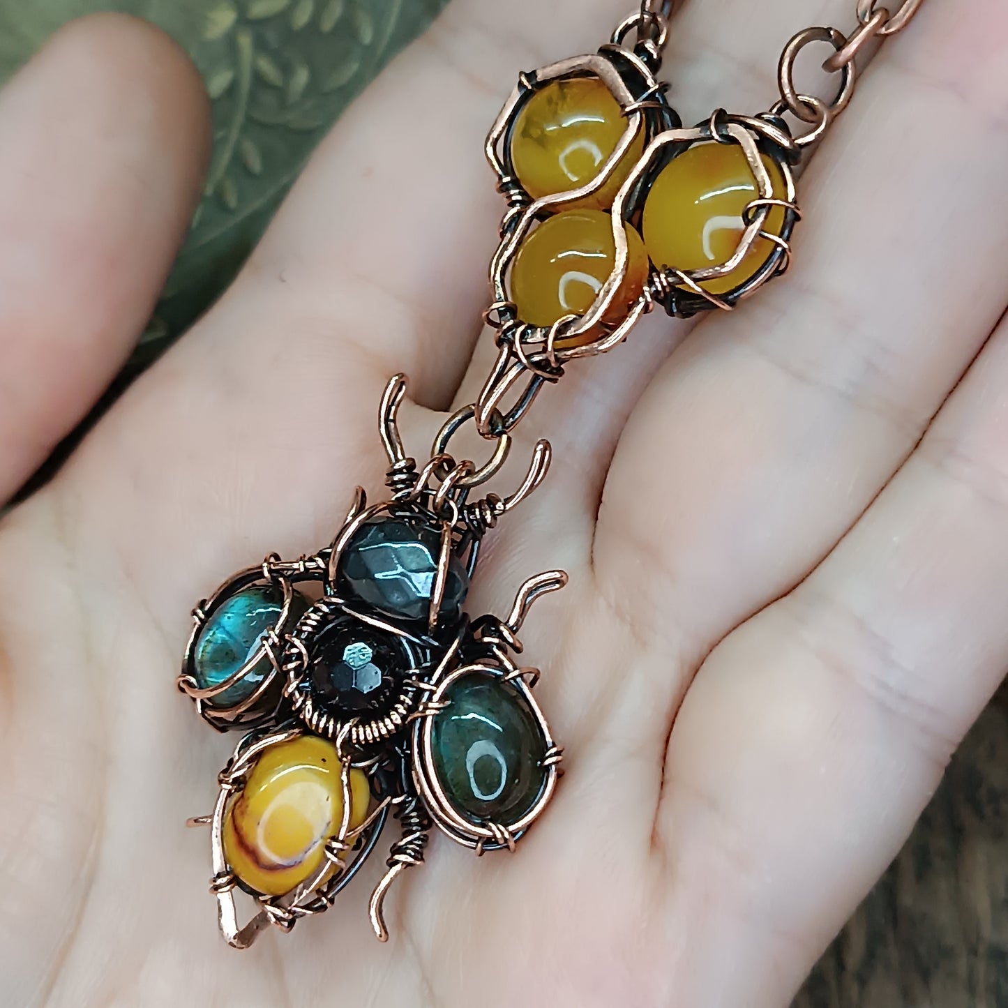 💛🐝 Linden honeycomb bee necklace.