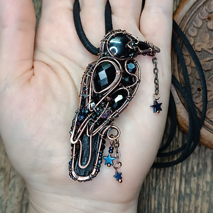 Stars keeper. Black raven necklace.