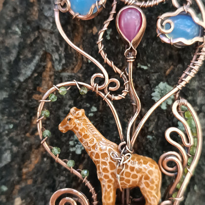 Giraffe roller skating necklace