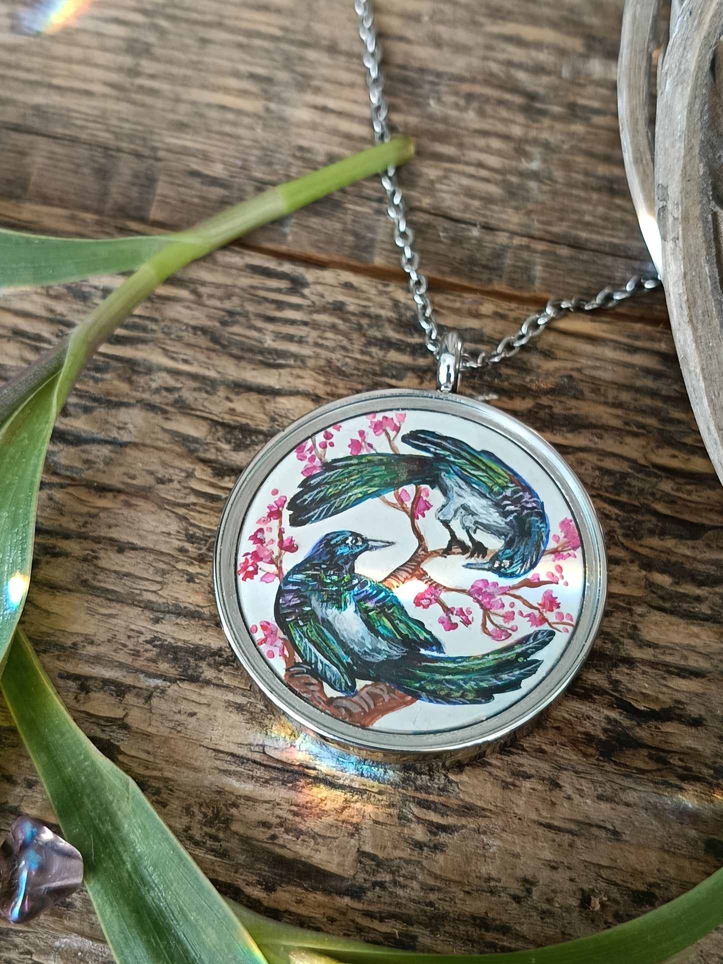 "Love is in the air" Magpies and Blue jays necklace. Reversible painted pendant.