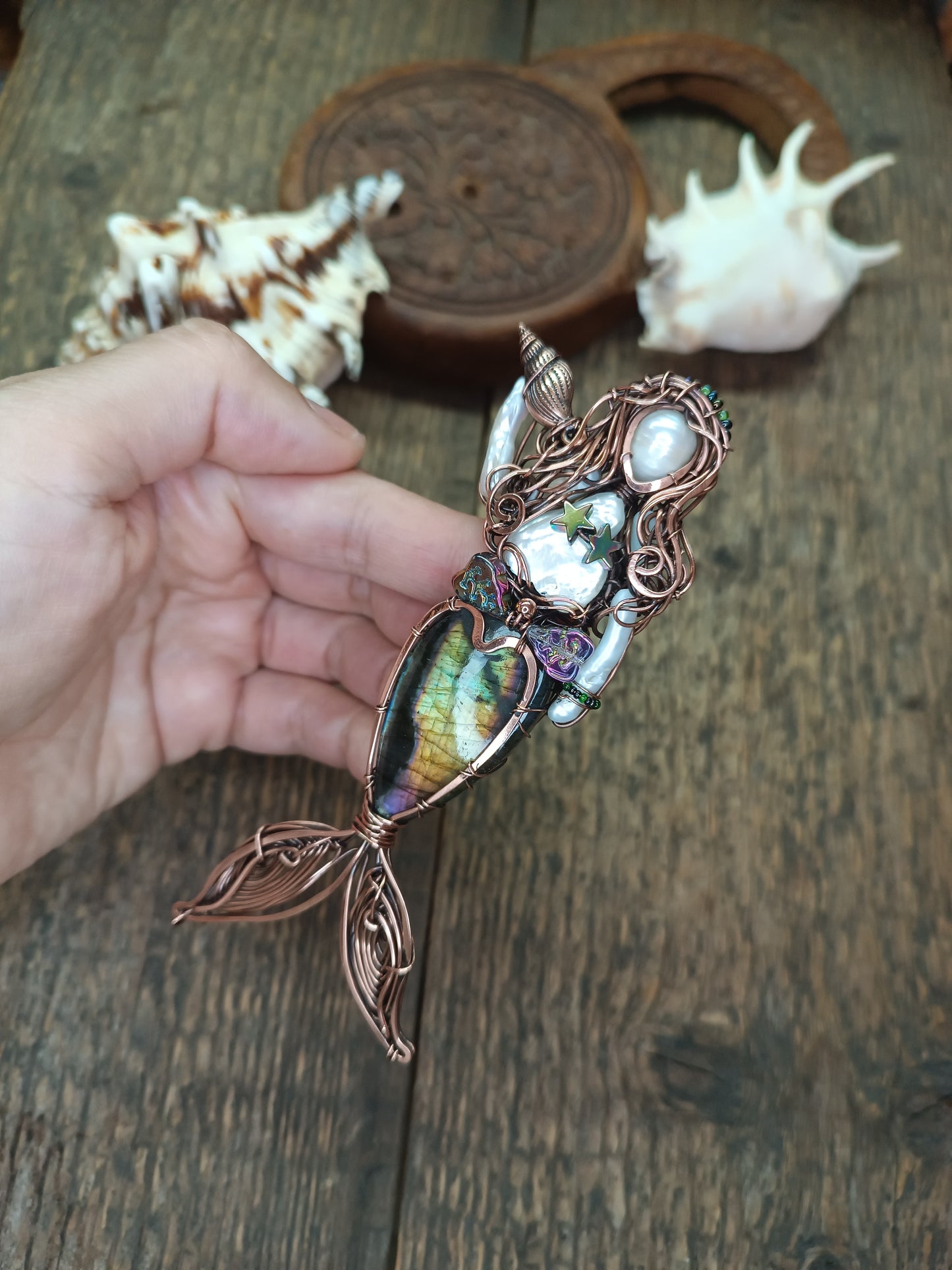 The Goddess of the sea. Mermaid necklace💚💛💜🧜