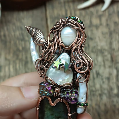 The Goddess of the sea. Mermaid necklace💚💛💜🧜