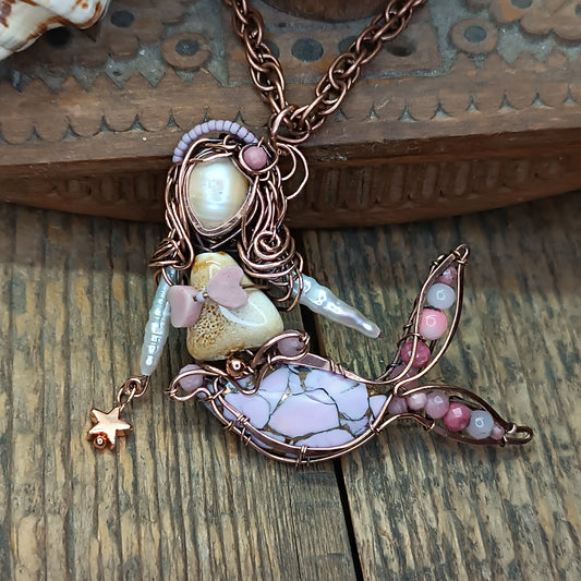 Lavender mermaid necklace 🩷🧜
