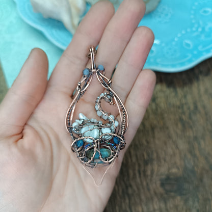 White swan necklace