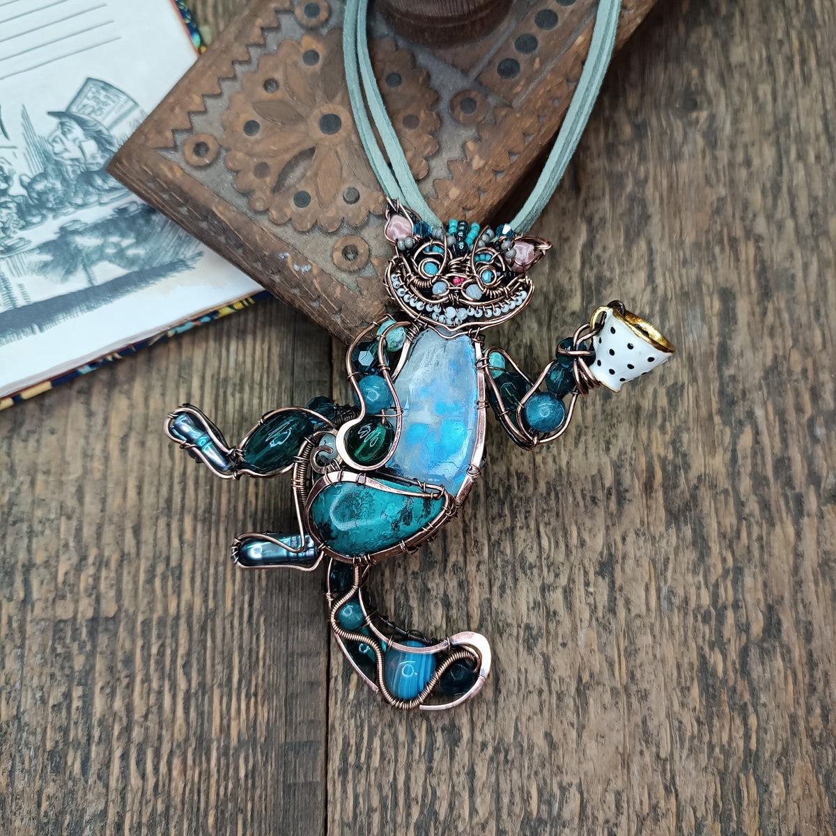 Blue cat at the tea party necklace🩵🐱☕