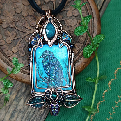 The ballad of Raven and Dragon. Magical necklace.