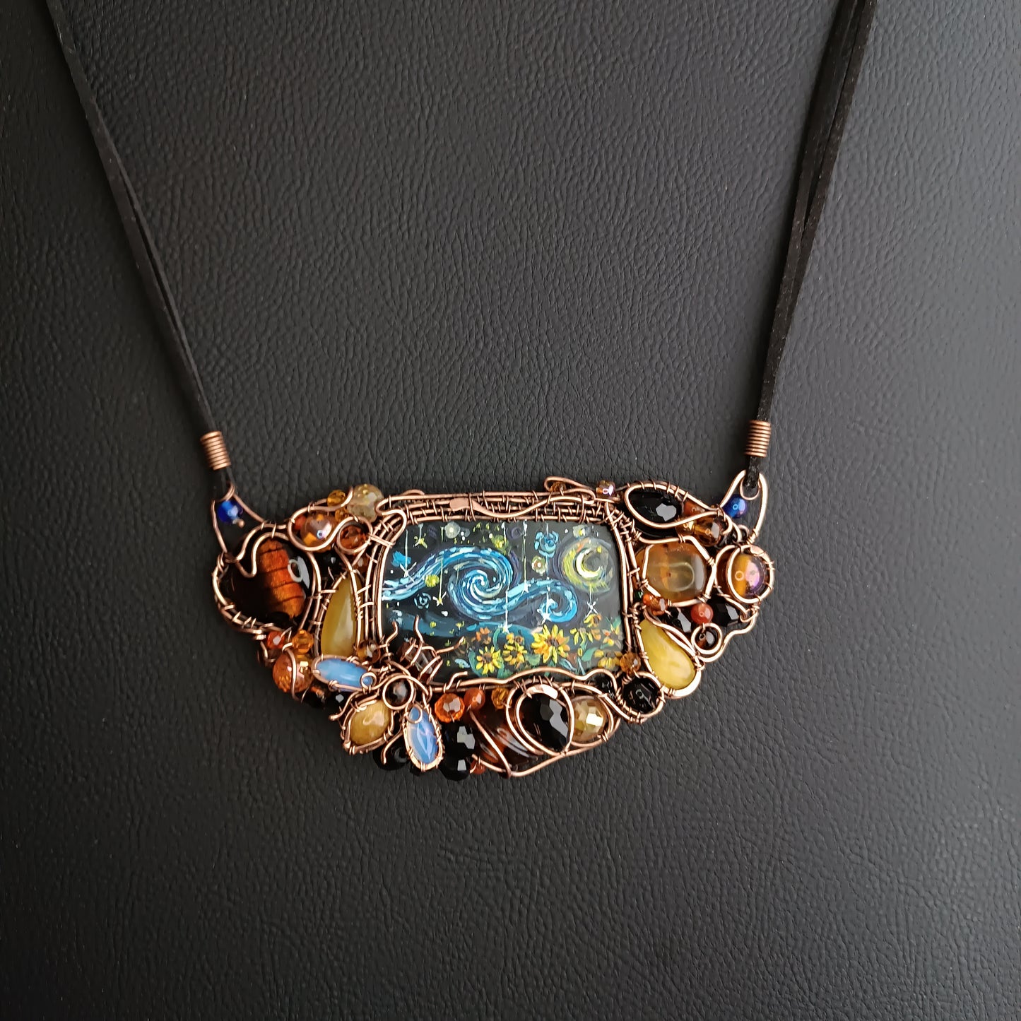 Starry night sunflower honey necklace. ✨🌀🐝🌻