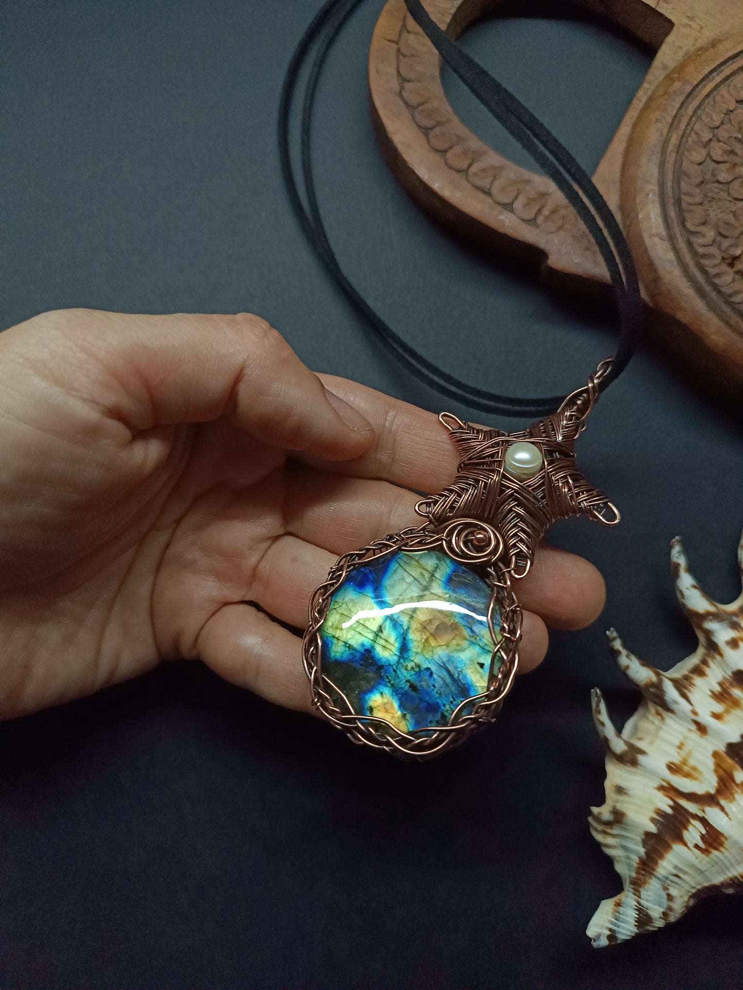 Starfish necklace.
