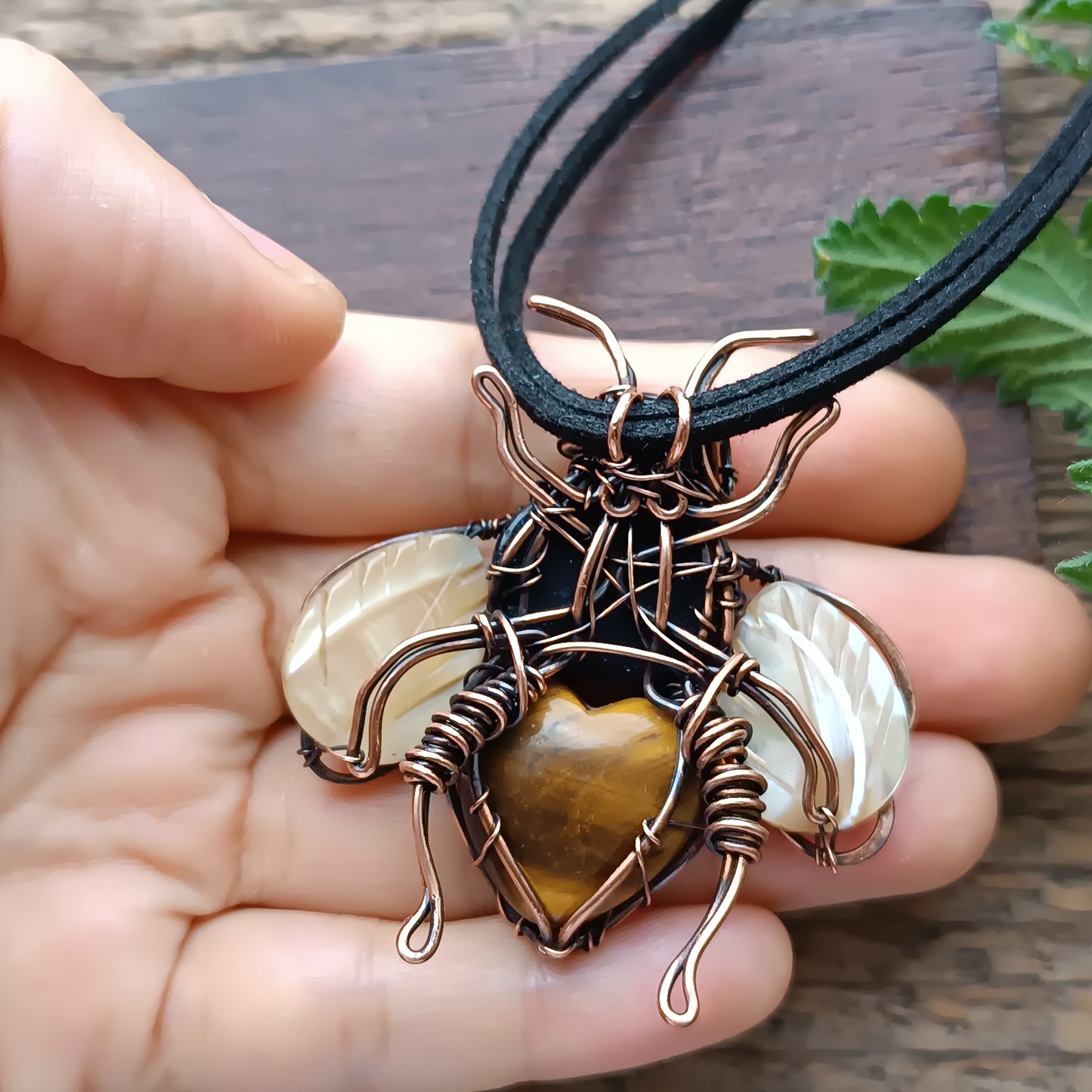 Bumble bee necklace