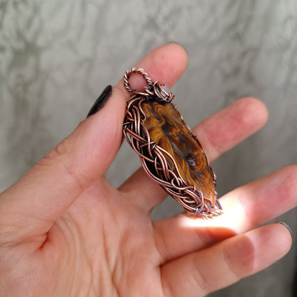 Lion head necklace