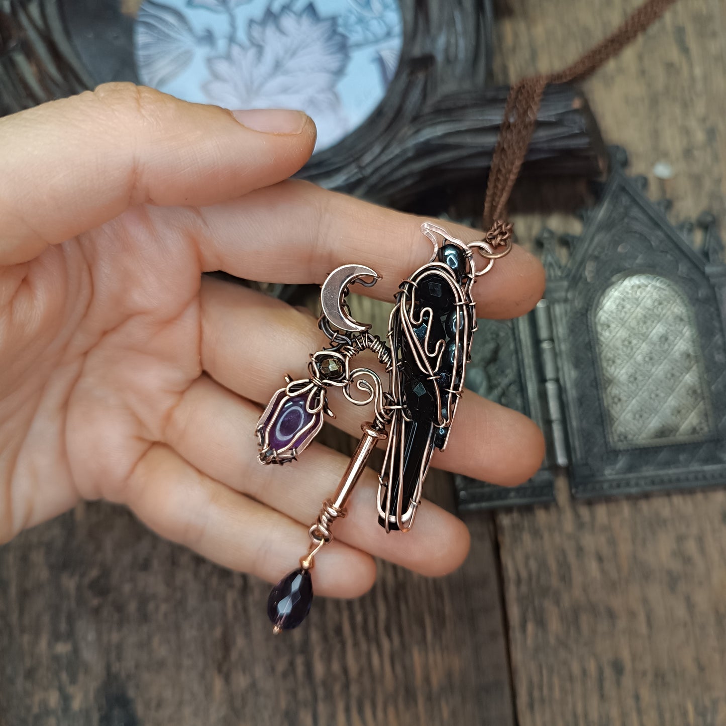 Raven on amethyst lantern necklace 🐦‍⬛💜
