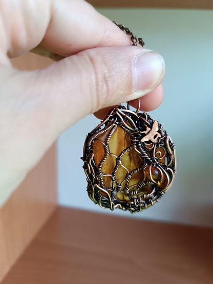 Bee hive necklace