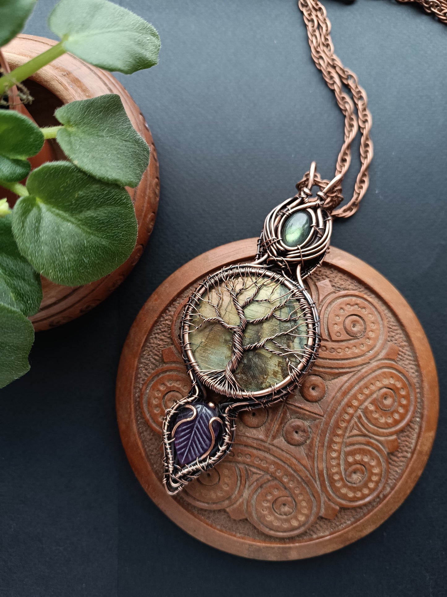 Reversible green labradorite Tree of life necklace.