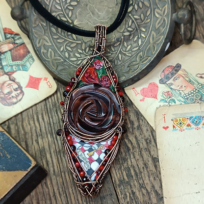 Queen of hearts necklace.