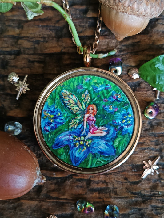 Fairy Flora and her fairy house. Mini magic painted necklace.