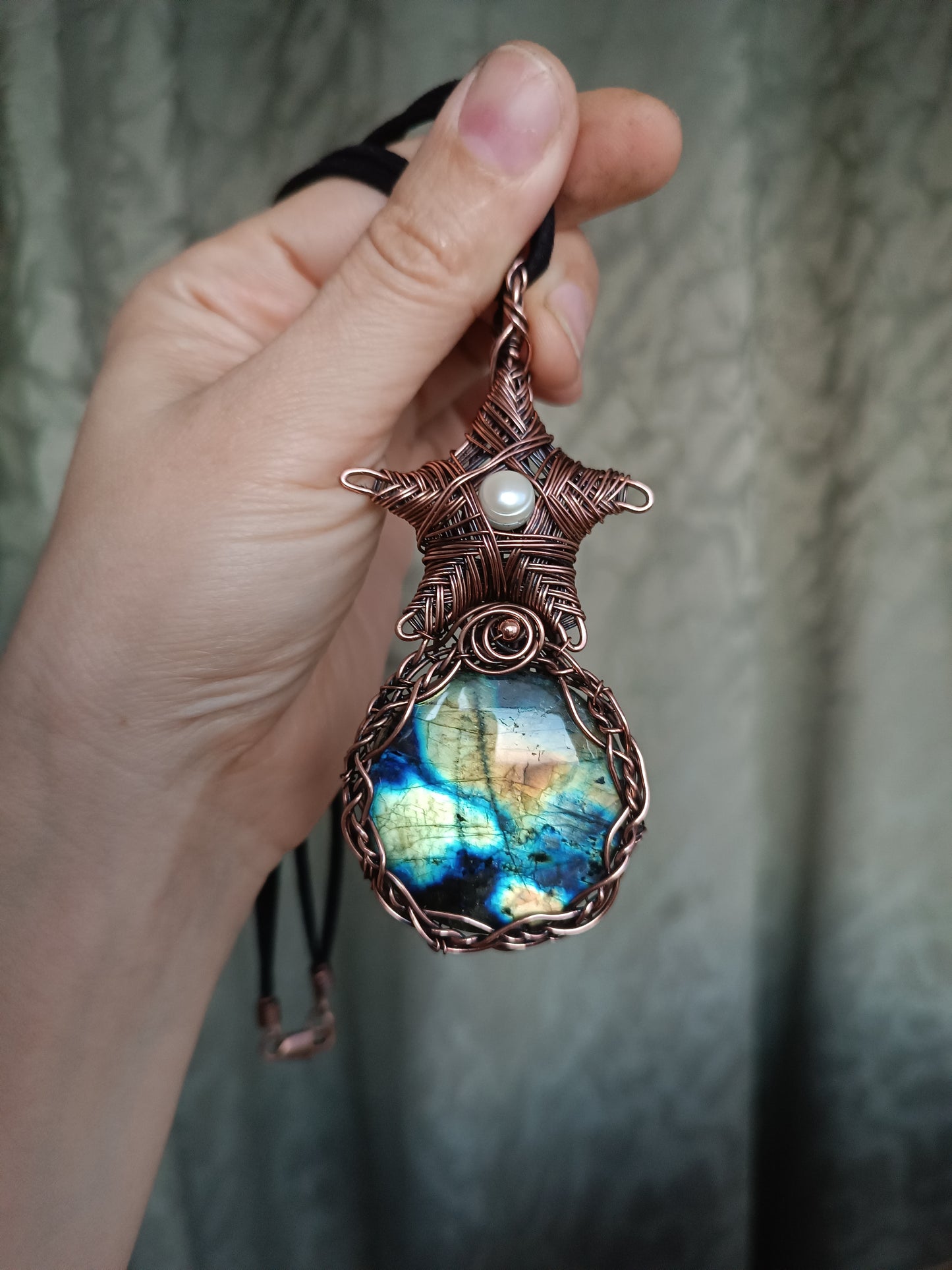 Starfish necklace.
