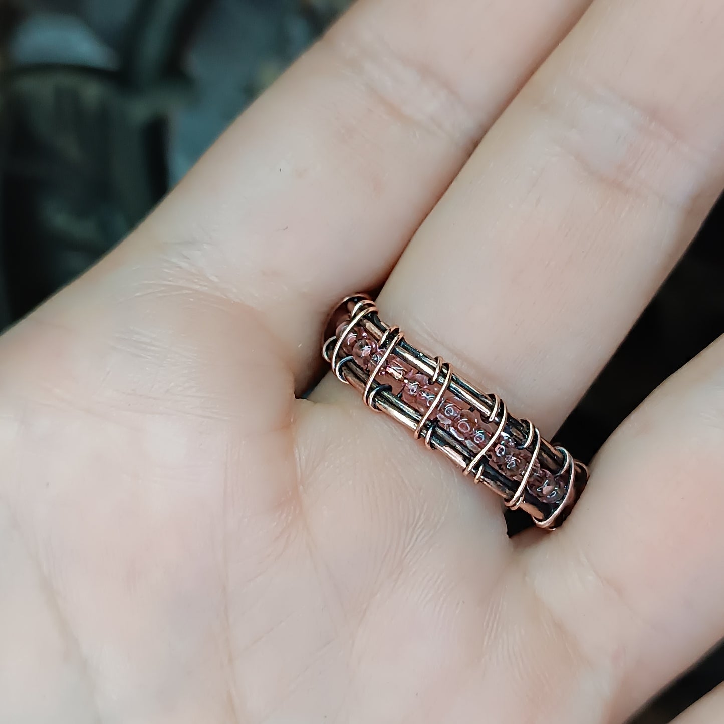 Strawberry quartz ring. Adjustable. Size M-L