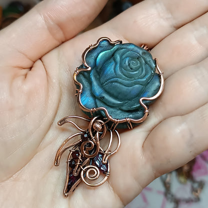 Empress rose pendant