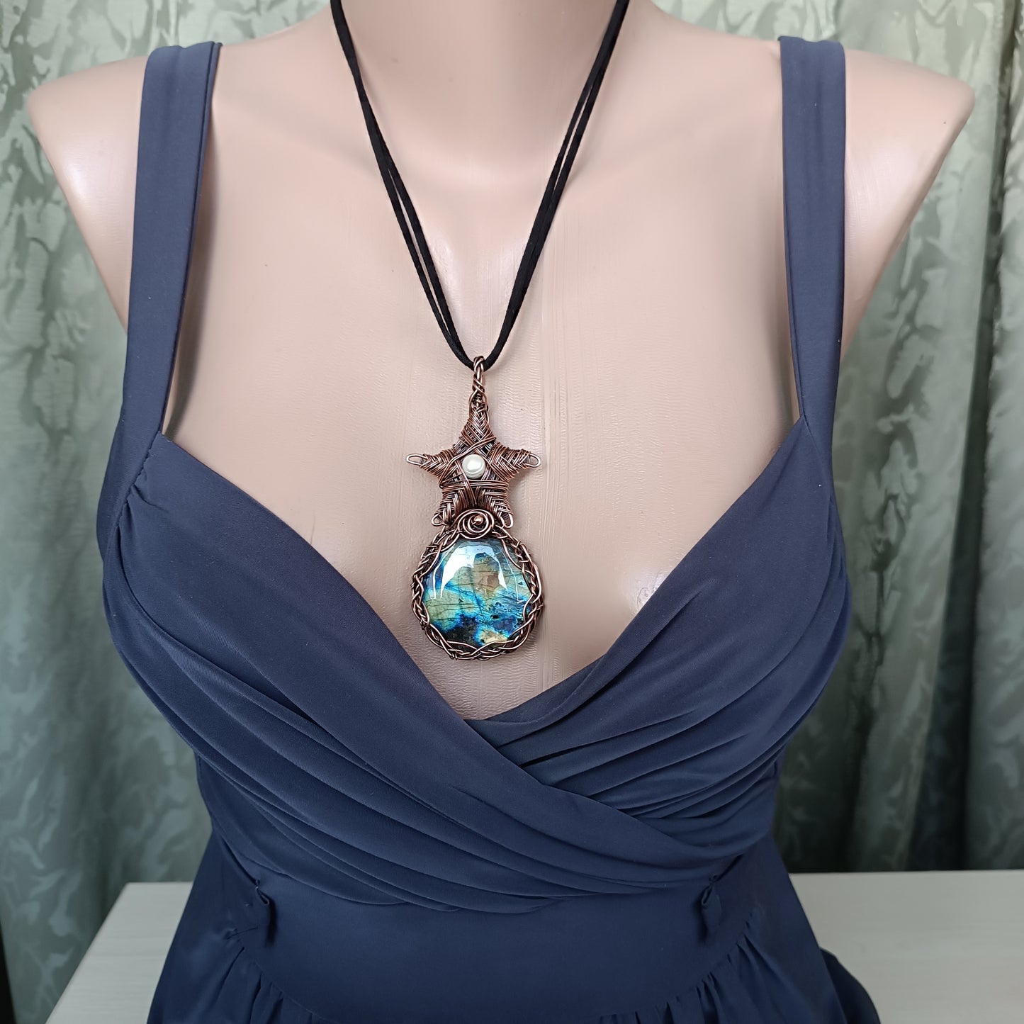 Starfish necklace.