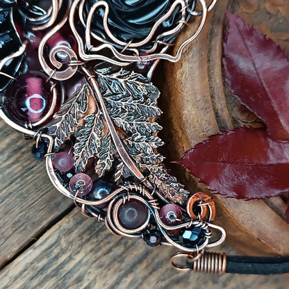 Night Queen. Statement necklace