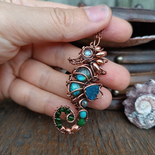 Seahorse pendant