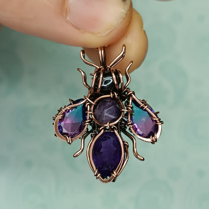 Celestial bee💜🐝🌙✨
