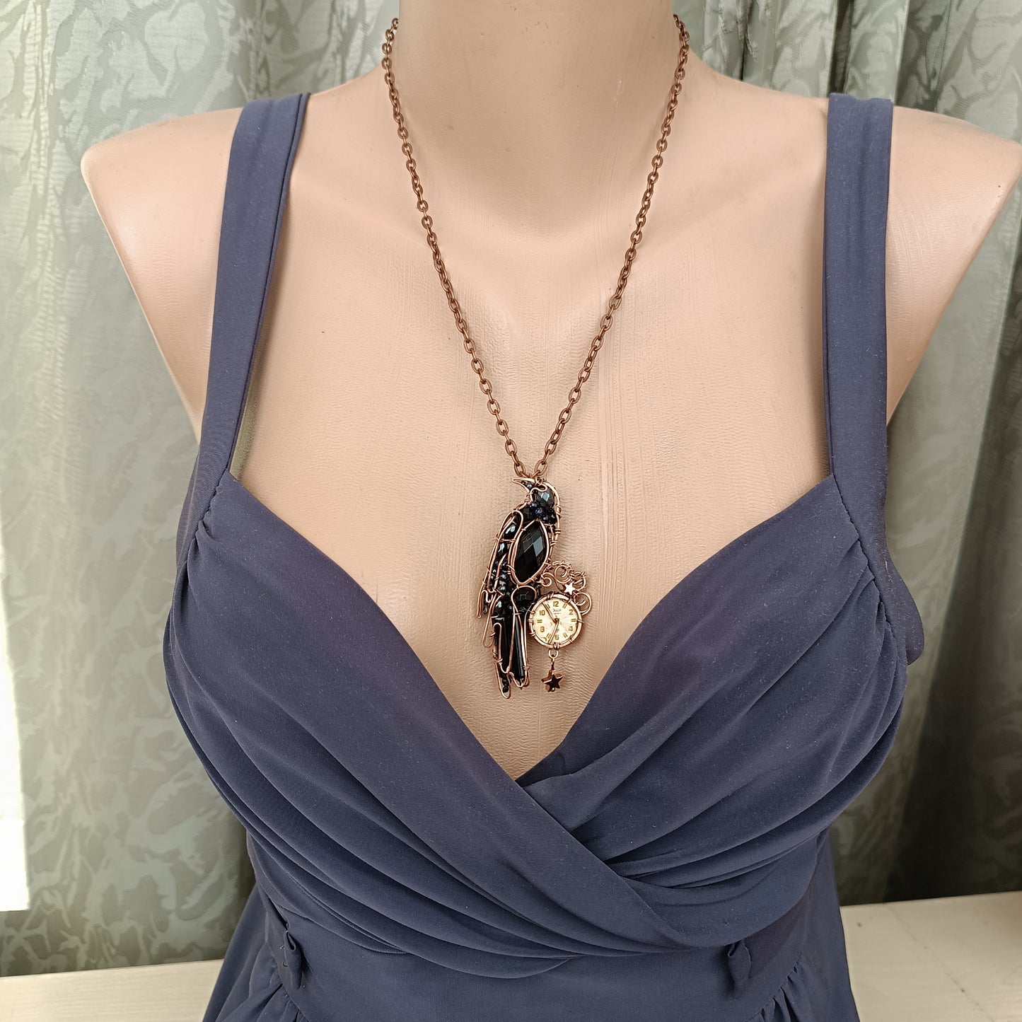 Raven and clock necklace 🐦‍⬛🕦
