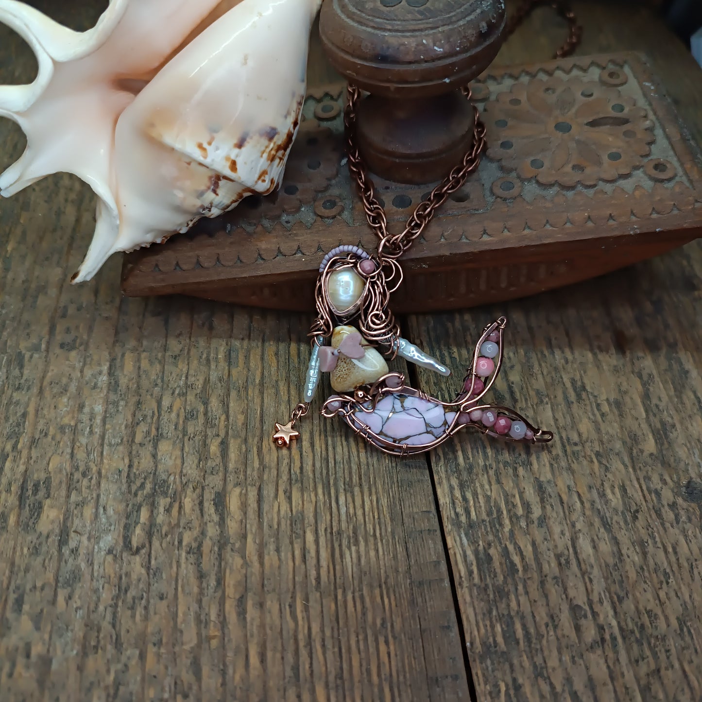 Lavender mermaid necklace 🩷🧜