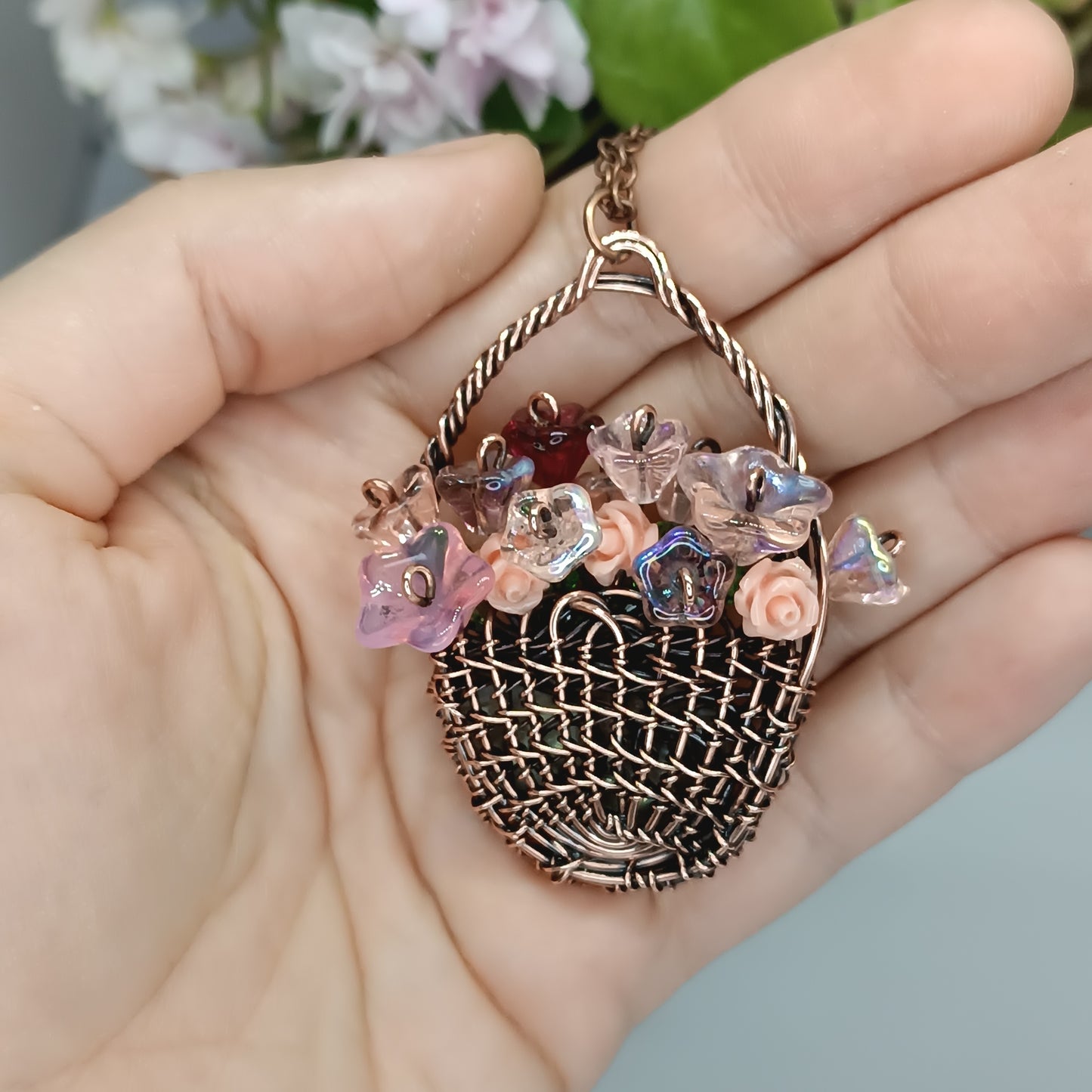 Flower basket pendant