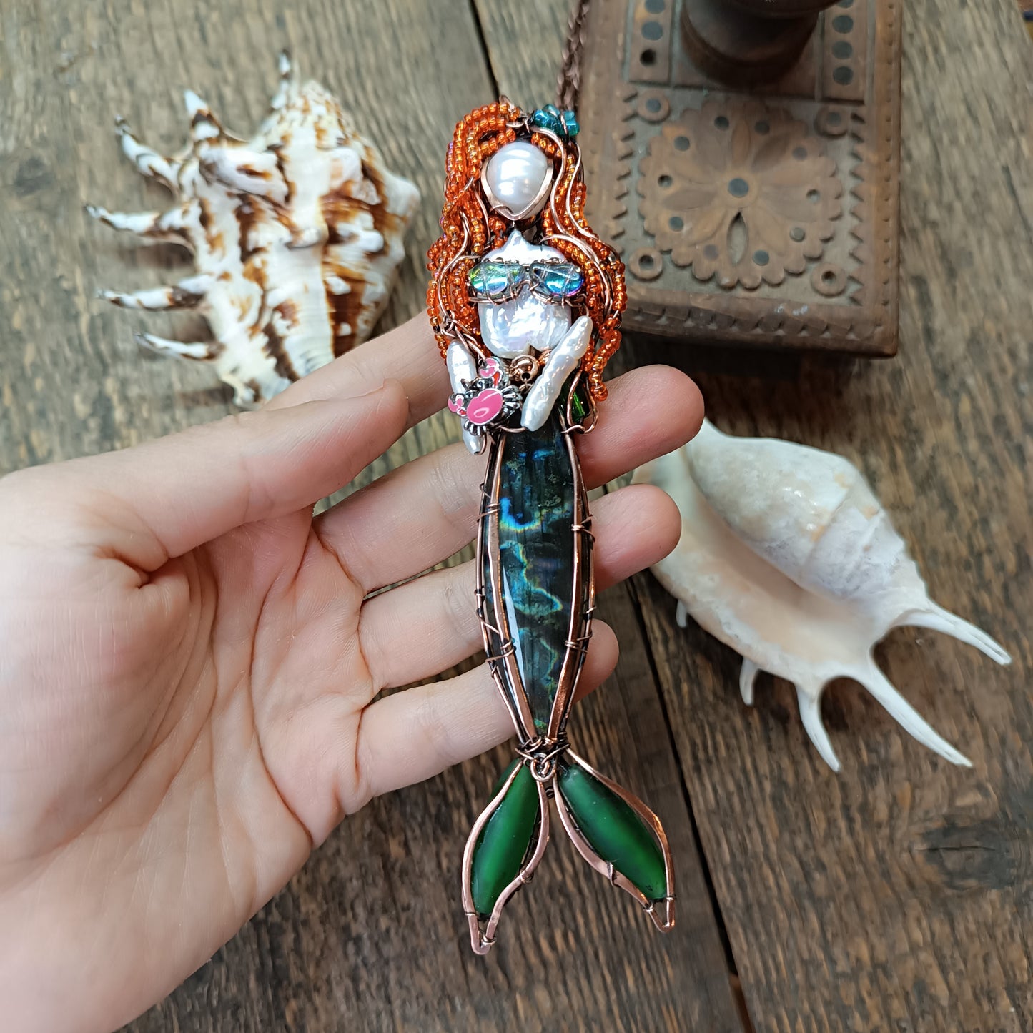 Red head mermaid necklace 🧜🦀