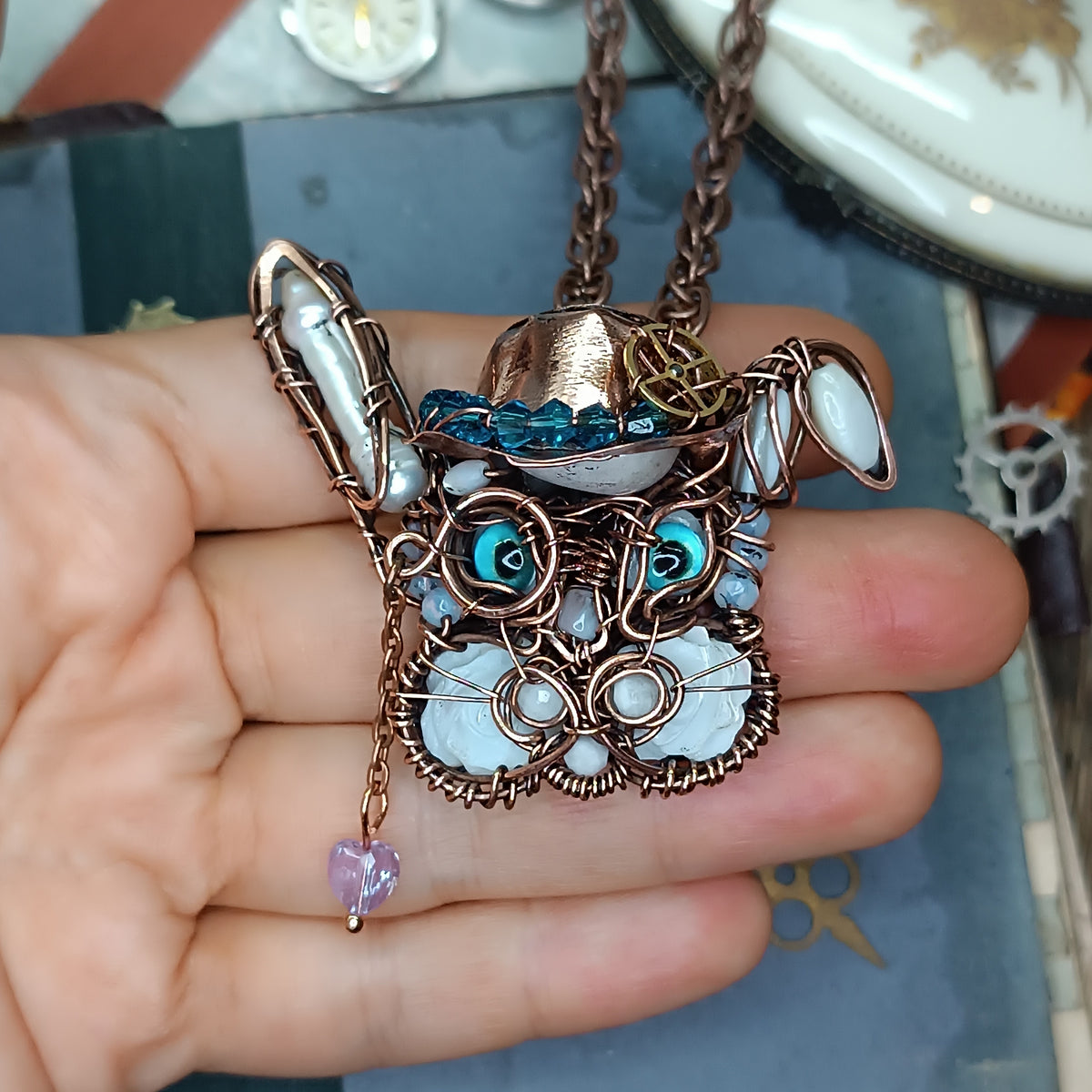 White rabbit necklace🐇🕐