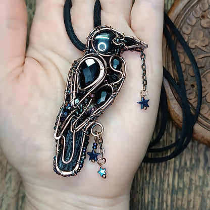 Stars keeper. Black raven necklace.
