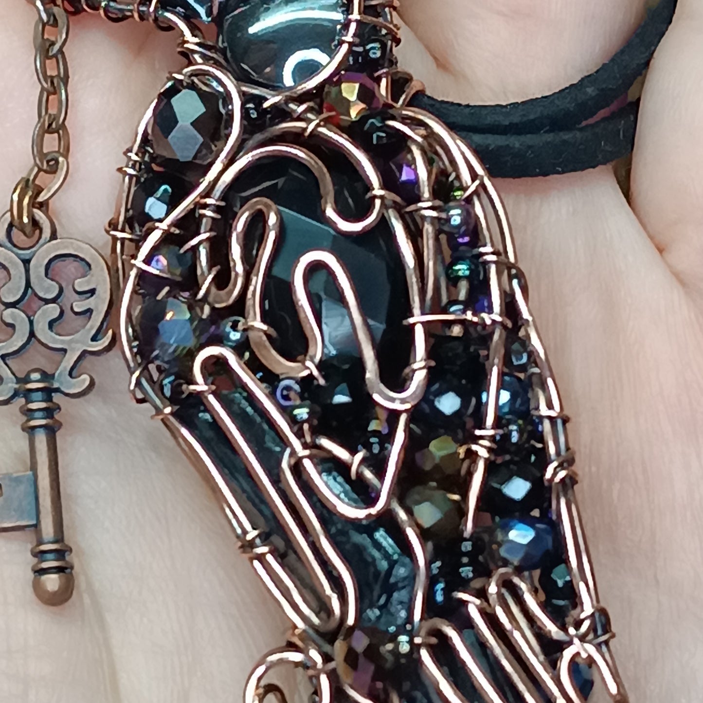 Secret keeper. Raven necklace.