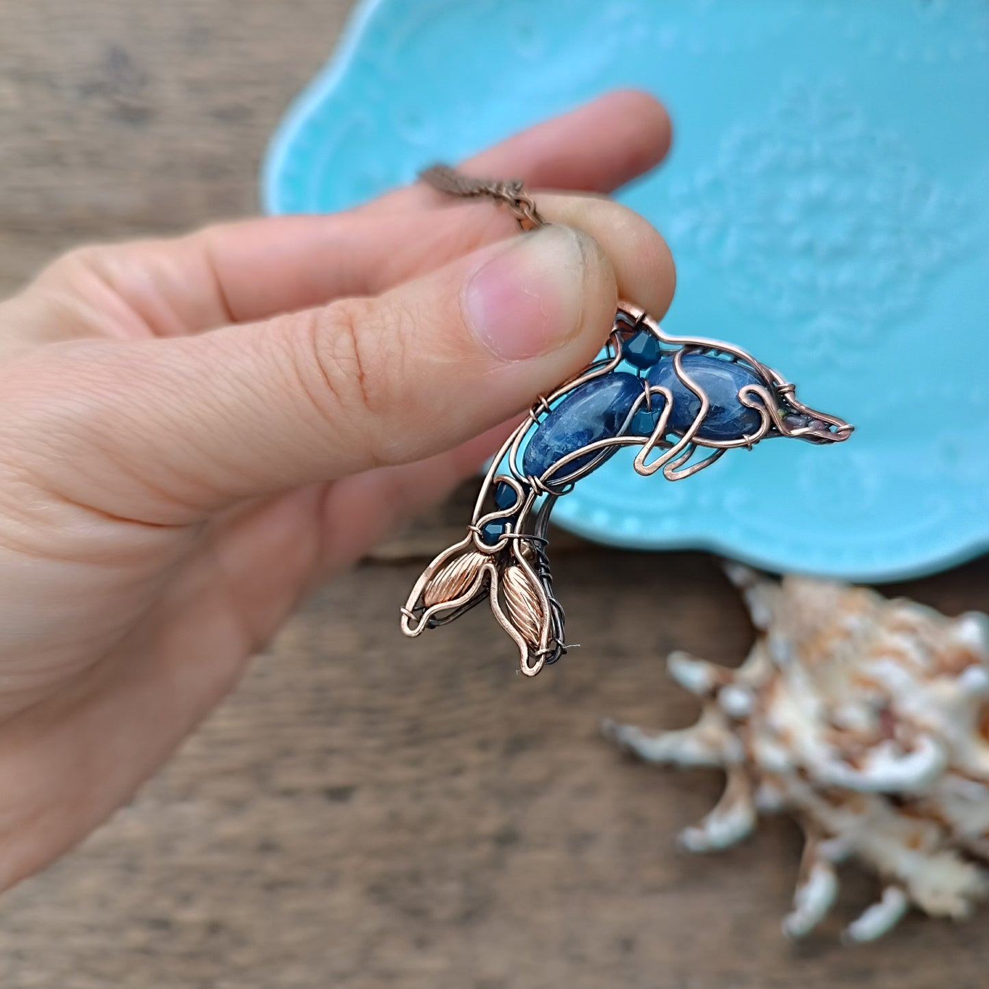 Sodalite dolphin pendant 💙🐬