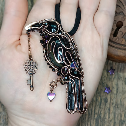 Secret keeper raven with heart💜