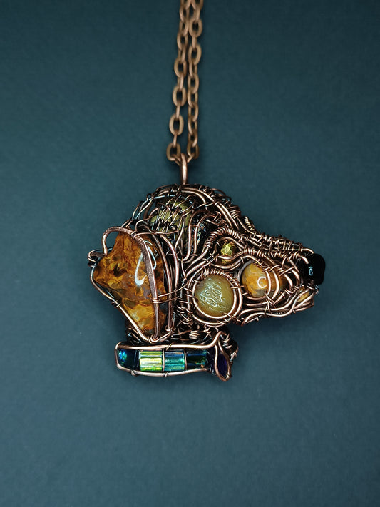 Yello lab necklace