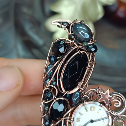 FOR BRENDA. Time keeper🐦‍⬛🕐 Raven pin