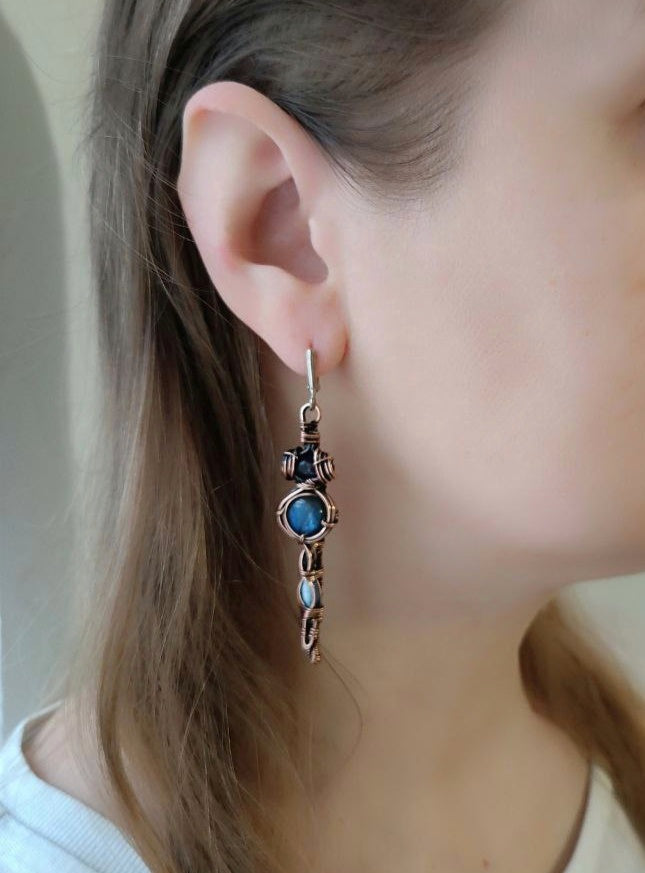 Blue labradorite dangling earrings