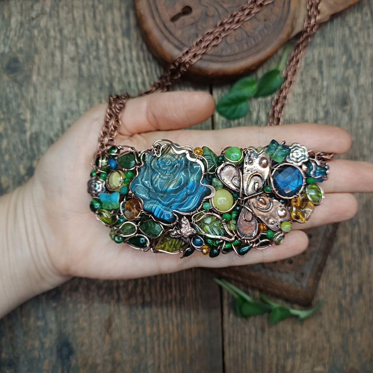 "Butterflies in the rose garden"💚🌹🦋