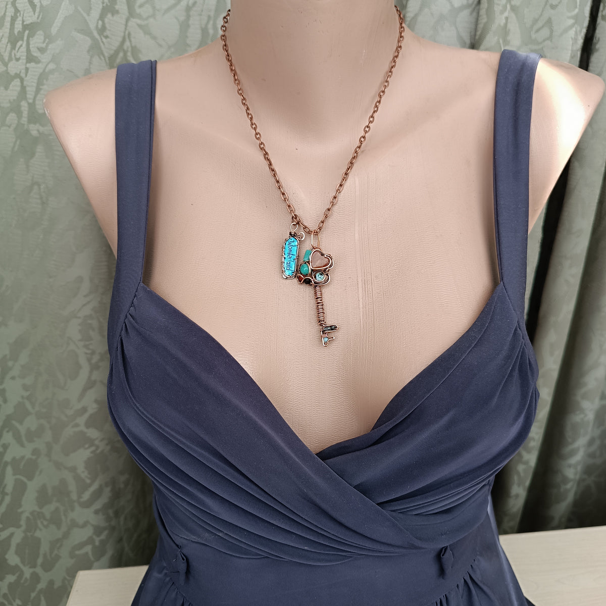 Key to Wonderland pendant