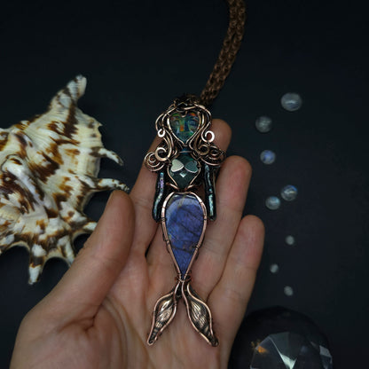Aurora mermaid necklace