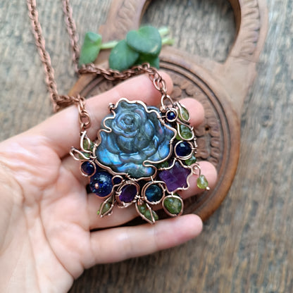 Blueberry rose and the falling star necklace