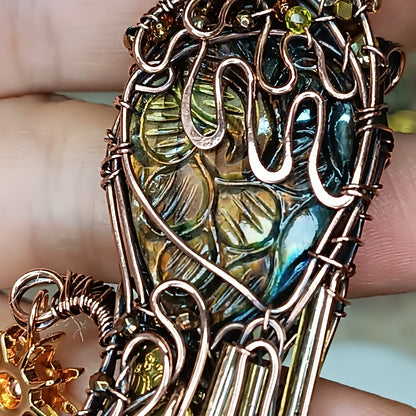 Secret keeper and The Sun. Raven necklace.