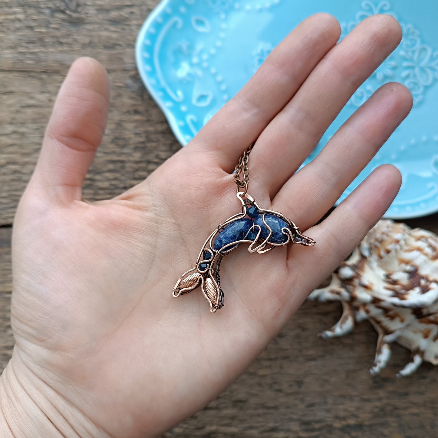 Sodalite dolphin pendant 💙🐬